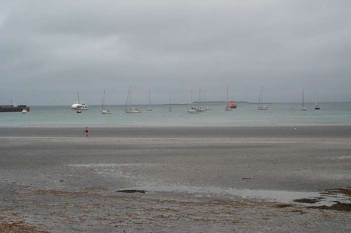 The anchorage at Kilronan - note mad swimmer!